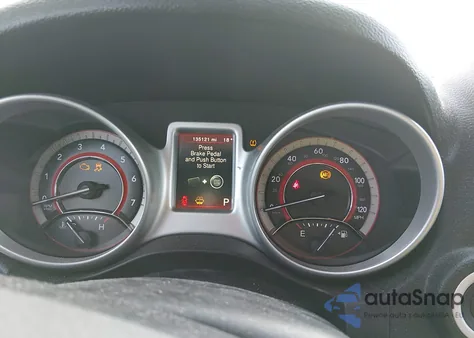 2019 Dodge Journey Se z USA, uszkodzony, nr VIN 3C4PDCBB6KT845038